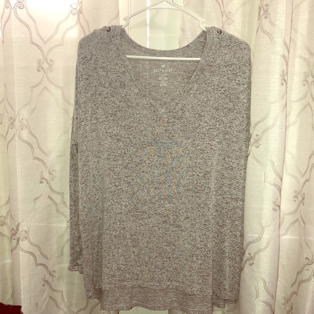 American Eagle sweater